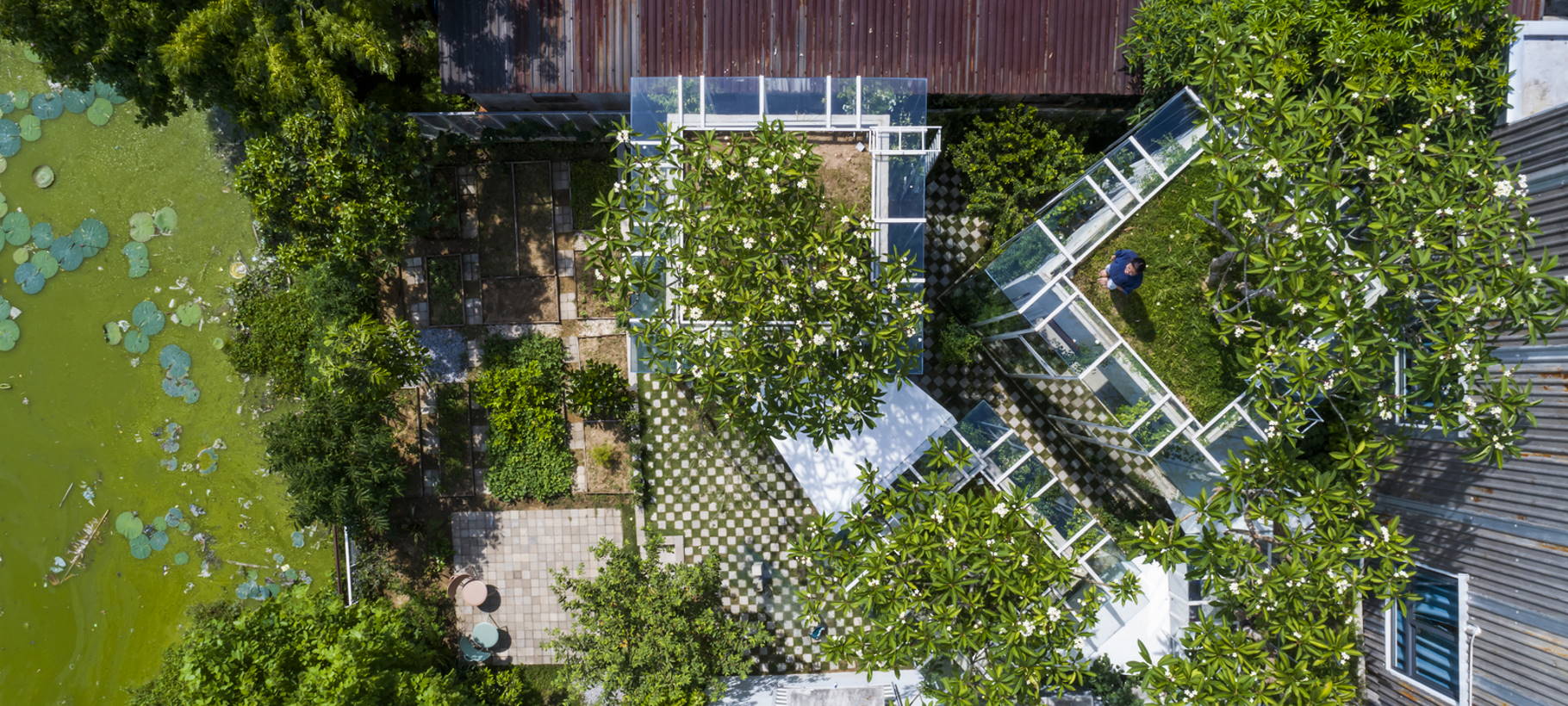 SaintGobain Glass Presents Labri House A Masterpiece by Nguyen Khai